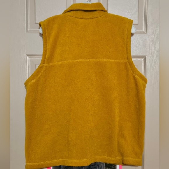 #417 ELIZABETH (Liz Claiborne) Golden Yellow Fleece Vest- Size- 1 - Picture 2 of 4
